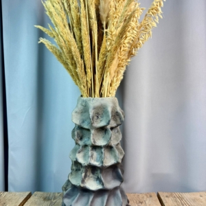 Wazon ceramiczny z kolekcji "Ogranica"