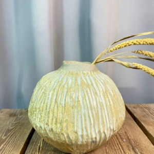 Wazon ceramiczny "Deep Lines"